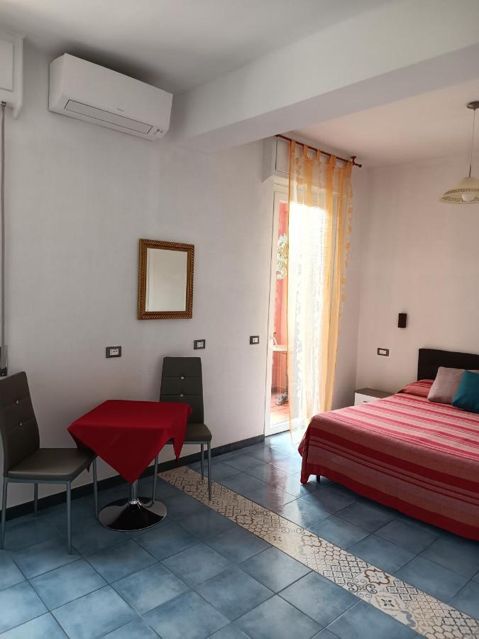 Villa Caribe Affittacamere Monterosso al Mare Eksteriør billede